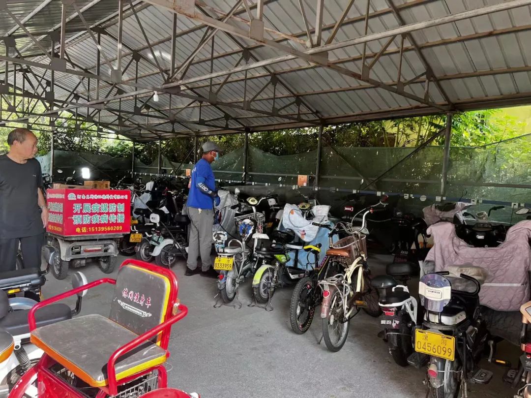 抓跳蚤什么意思_抓跳蚤的工具_专业抓跳蚤